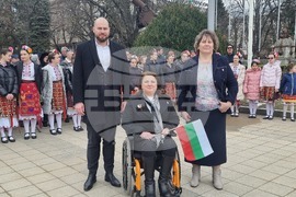 Плевен - празнично шествие - концерт