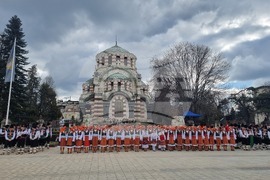 Плевен - празнично шествие - концерт