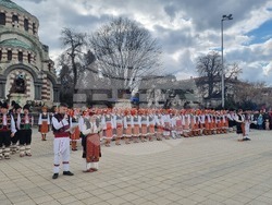 Плевен - празнично шествие - концерт