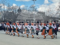 Плевен - празнично шествие - концерт