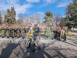 Стара Загора - издигане на националния трибагреник