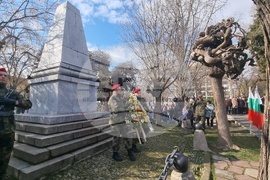 Стара Загора - издигане на националния трибагреник