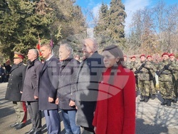 Стара Загора - издигане на националния трибагреник