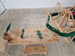 Самоков - Художествена галерия - тъкане на стан