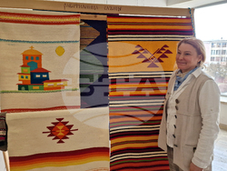 Самоков - Художествена галерия - тъкане на стан