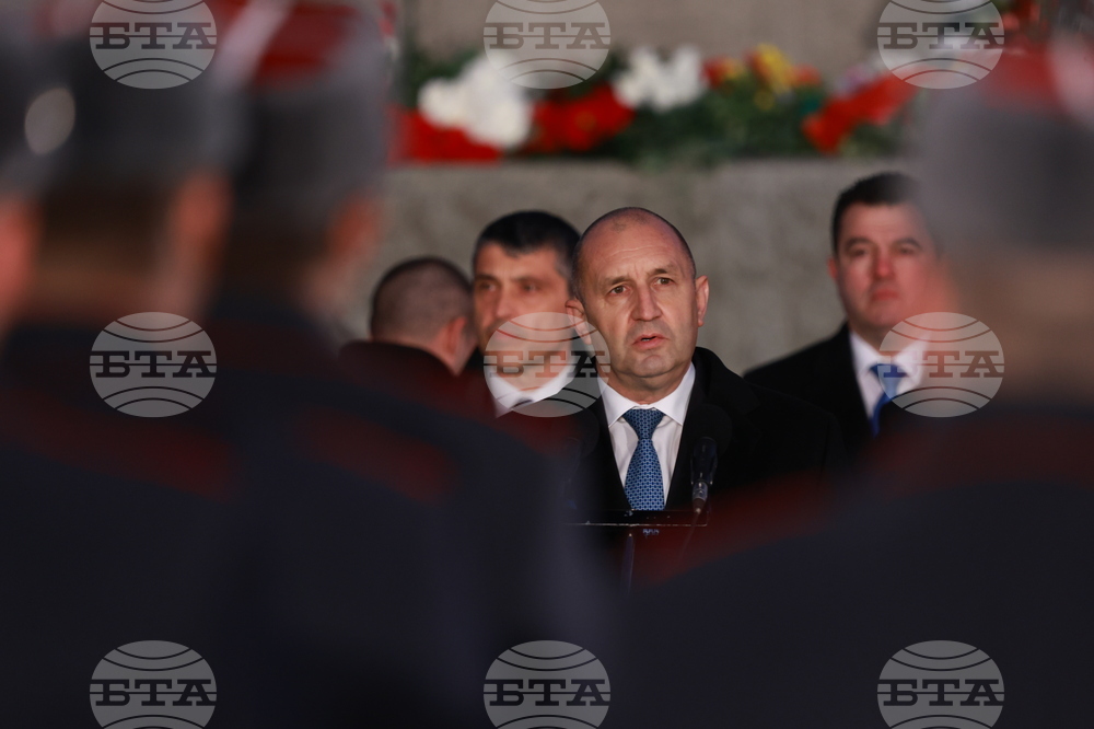 Национален празник на Република България - тържествена заря-проверка