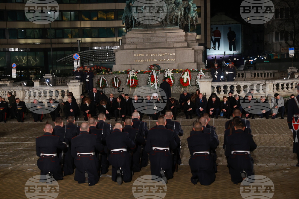 Национален празник на Република България - тържествена заря-проверка