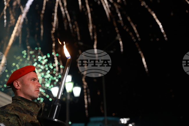 С тържествена заря-проверка в столицата беше отбелязана 147-мата годишнина от Освобождението на България 