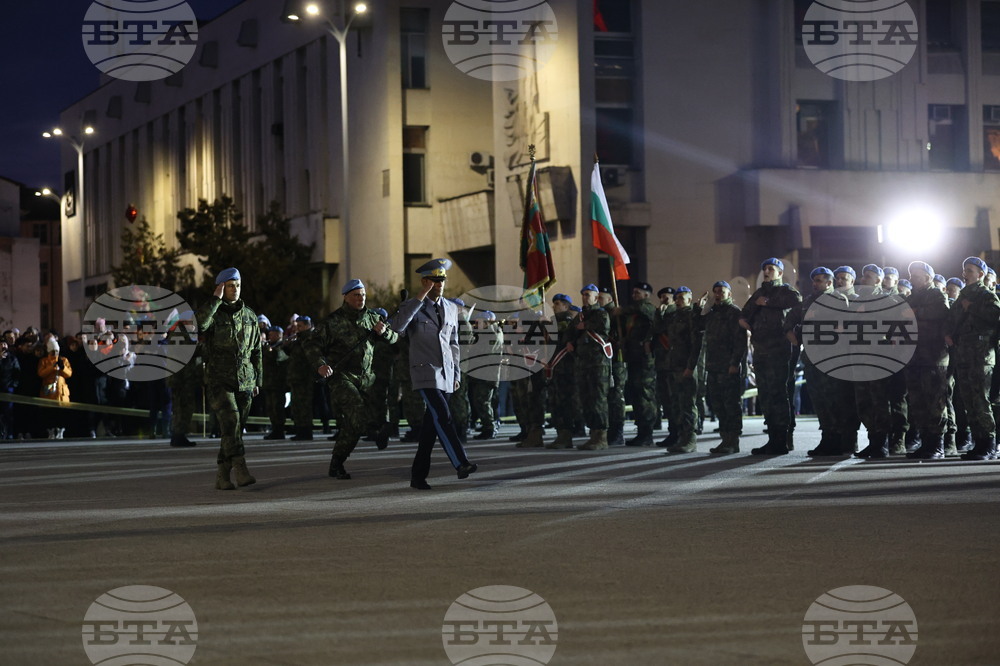 Пловдив - тържествена заря-проверка