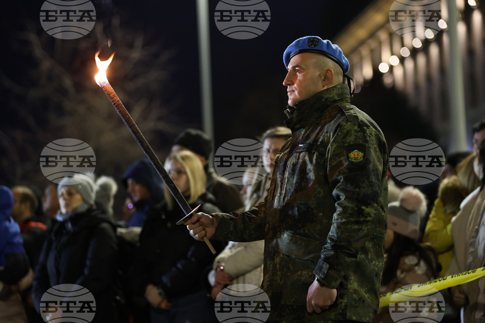 Пловдив - тържествена заря-проверка