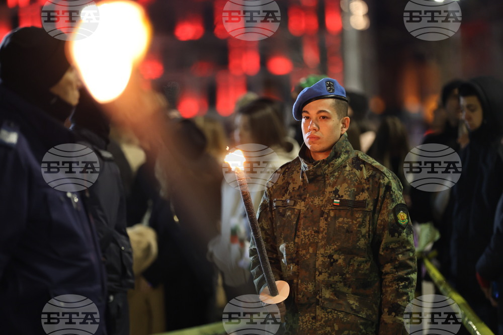 Пловдив - тържествена заря-проверка