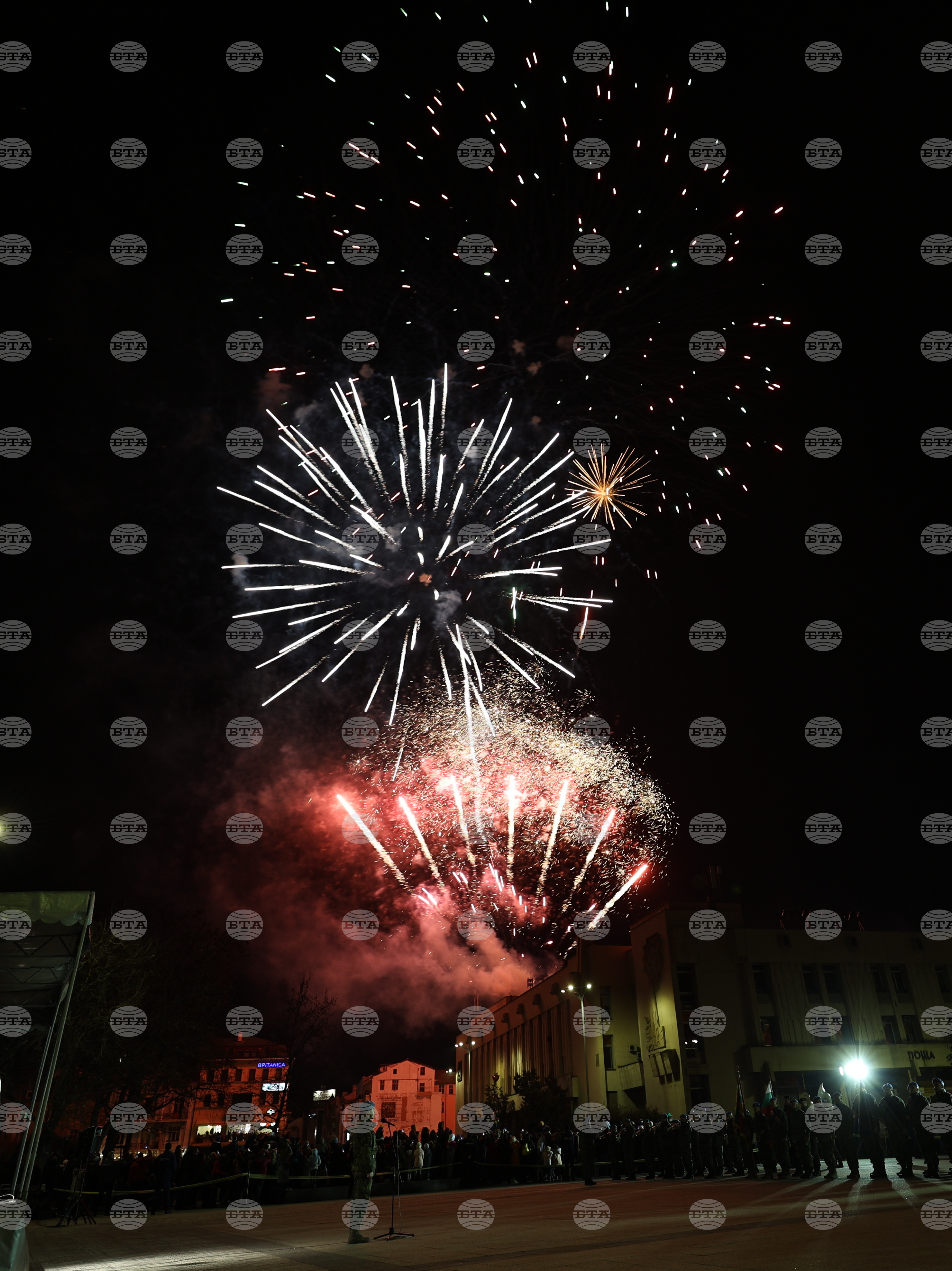 Пловдив - тържествена заря-проверка