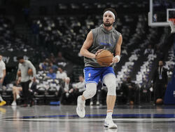 Kings Mavericks Basketball
