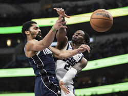Kings Mavericks Basketball