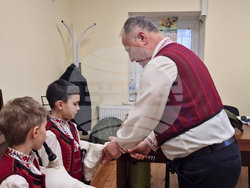 Разград - гайдарска група - читалище