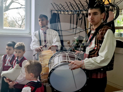 Разград - гайдарска група - читалище