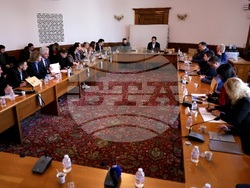 Божидар Божанов - кръгла маса