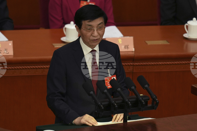 "Мирно обединение" с Тайван е най-добрият път напред, каза висш китайски представител