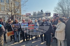Хасково - симпатизанти на „Демокрация права и свободи” - ДПС - протест
