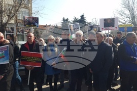 Хасково - симпатизанти на „Демокрация права и свободи” - ДПС - протест