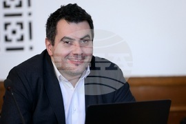 Народно събрание - кръгла маса - Благовест Кирилов