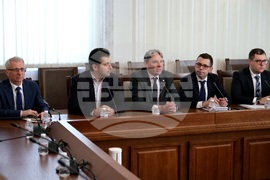 Народно събрание - представяне на кандидатите от ПП-ДБ за председател и за член на КЗК