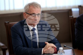 Народно събрание - представяне на кандидатите от ПП-ДБ за председател и за член на КЗК