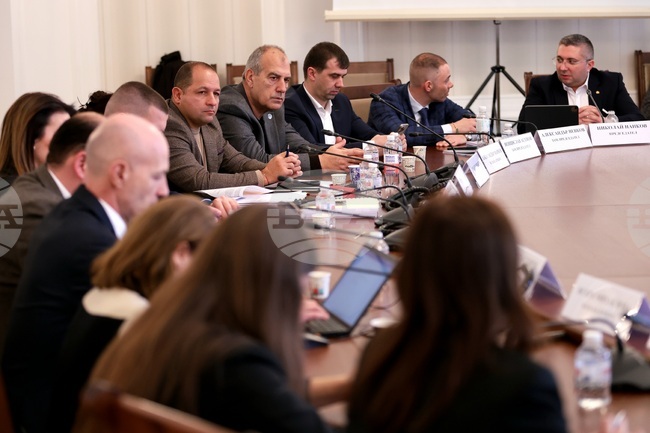 Parliamentary Regional Policy Committee Adopts at First Reading State Budget Bill