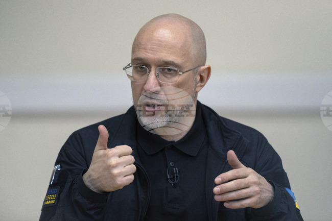 Украйна получи 1,7 милиарда щатски долара от Канада като част от инициатива на Г-7, заяви украинският премиер