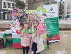 Сънародници разказваха за Баба Марта и мартениците пред жителите на Пескара, Италия