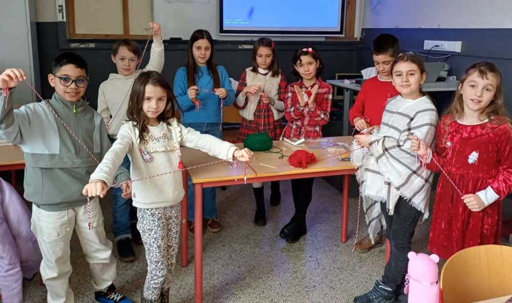 Празнична програма, посветена на Баба Марта, се състоя в училище „Пейо Яворов“ в Брюксел