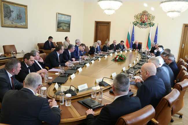 PM Zhelyazkov: Just, Lasting Peace Can Be Achieved through Security for Ukraine, EU