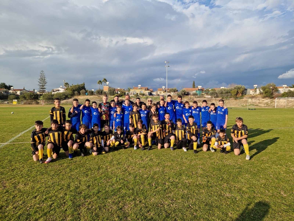 Младите футболисти от школата на Рилски спортист (Самоков) направиха зимна подготовка в Кипър 