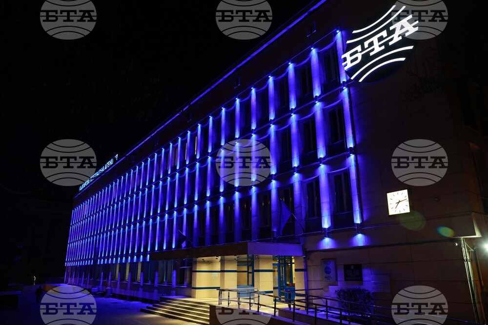 БТА - сграда - осветление