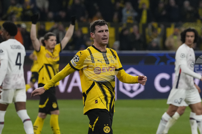 Футболистът на Борусия Дортмунд Паскал Грос ще пропусне гостуването на Хофенхайм заради контузия