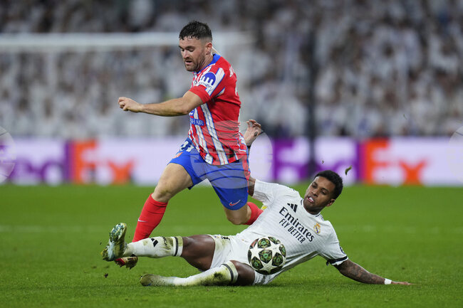 Родриго за отменения гол на Атлетико: „Топката отскочи много странно“