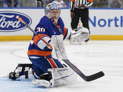 Jets Islanders Hockey