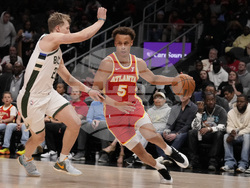 Bucks Hawks Basketball