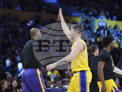 Pelicans Lakers Basketball