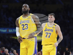 Pelicans Lakers Basketball