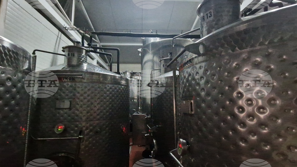 Село Орешак - винарска изба „Ноя“ - Христо Ковачев