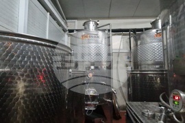 Село Орешак - винарска изба „Ноя“ - Христо Ковачев