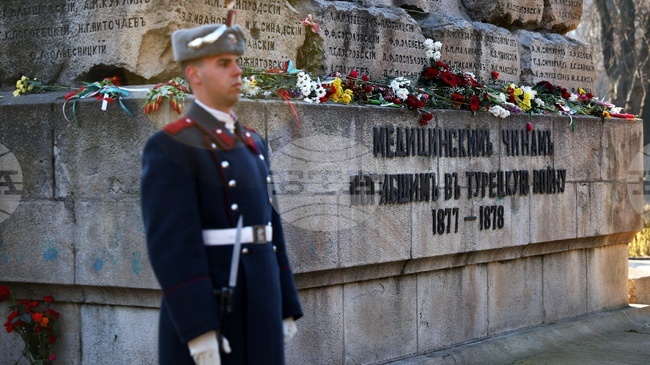 Българският Червен кръст организира поклонение в памет на медиците, загинали по време на Руско-турската освободителна война