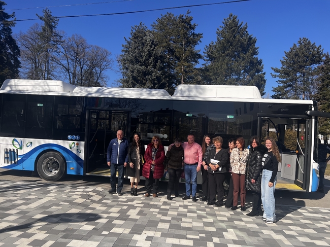 В Павел баня са доставени новите електробуси, закупени по проекта „Екологосъобразна мобилност“