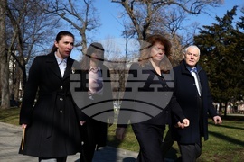 Докторски паметник - БЧК - преклонение