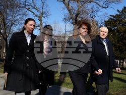 Докторски паметник - БЧК - преклонение