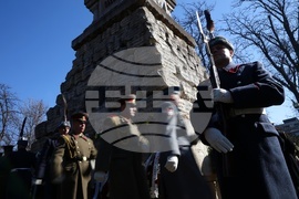 Докторски паметник - БЧК - преклонение