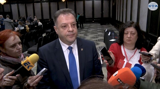 Постигнали сме абсолютен консенсус по всички въпроси за бюджета на общините, каза председателят на НСОРБ Даниел Панов