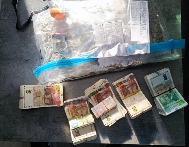 Криминалисти откриха над 600 грама марихуана от имот в Стара Загора