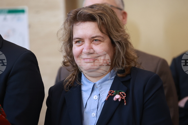 Председателят на парламента Наталия Киселова ще награди победителите във Великденския детски фестивал в Босилеград на 21 април